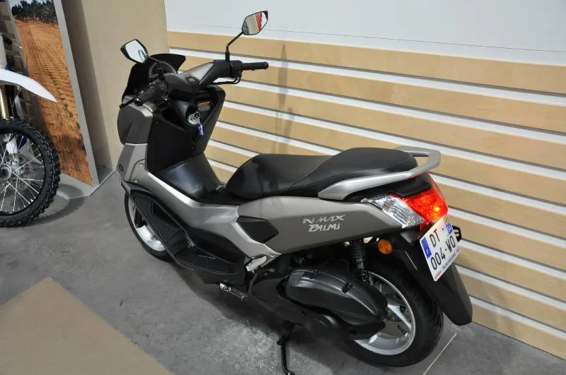 NMAX 125