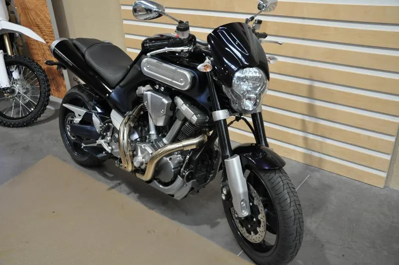 MT01