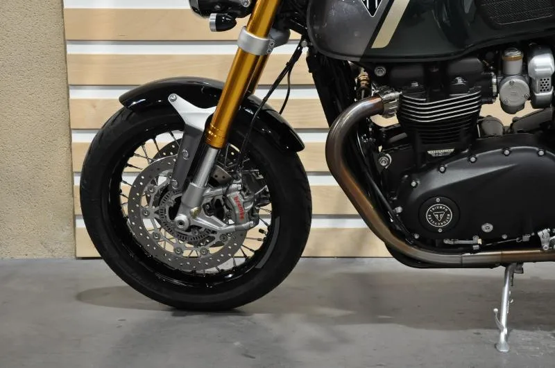 THRUXTON 1200 RS