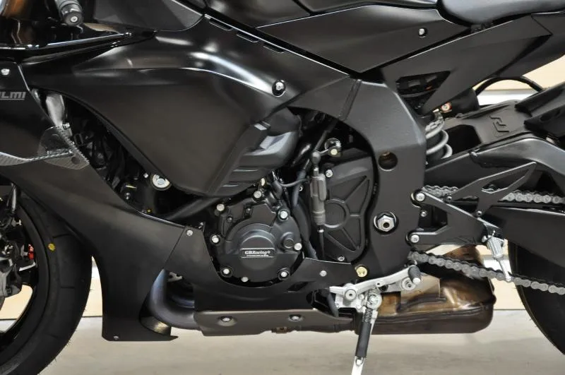 YZF R1 RACE