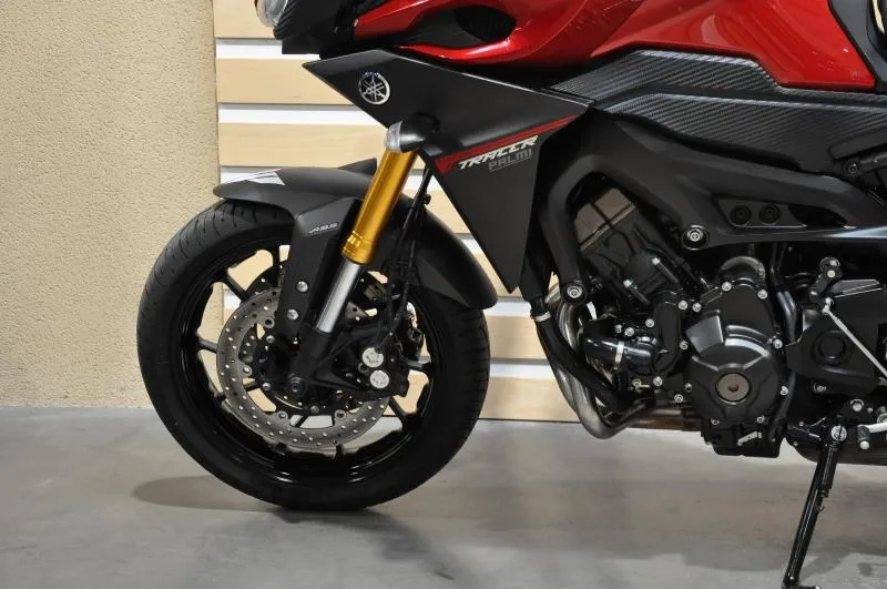 TRACER 900