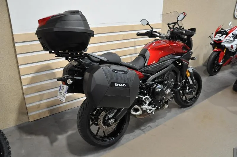 TRACER 900