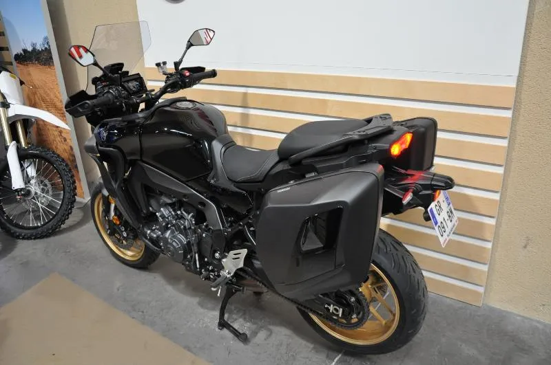 TRACER 9 GT