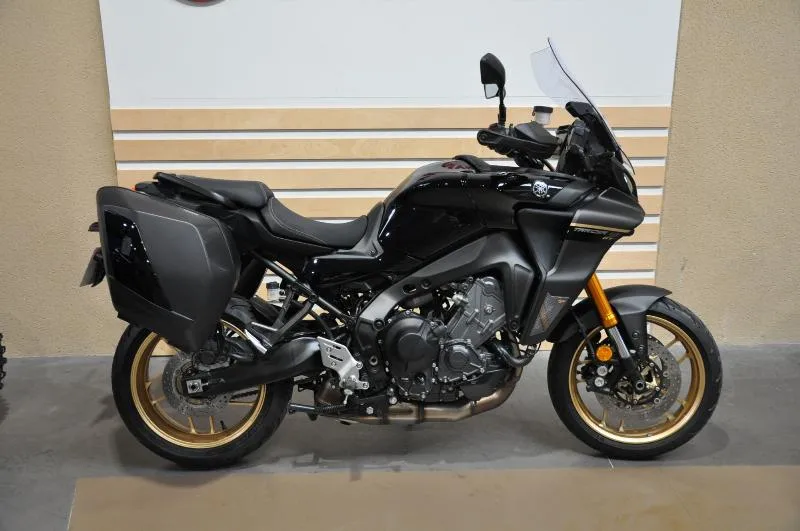 TRACER 9 GT