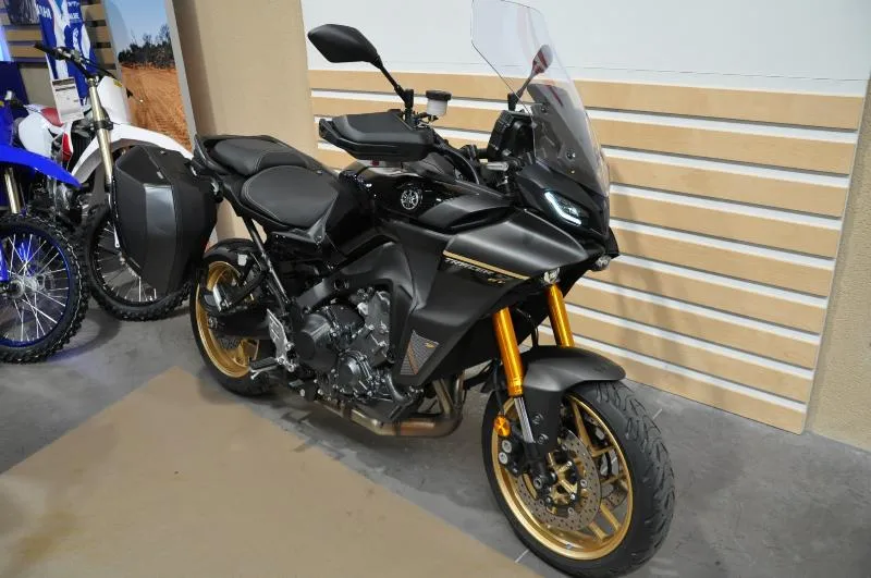 TRACER 9 GT