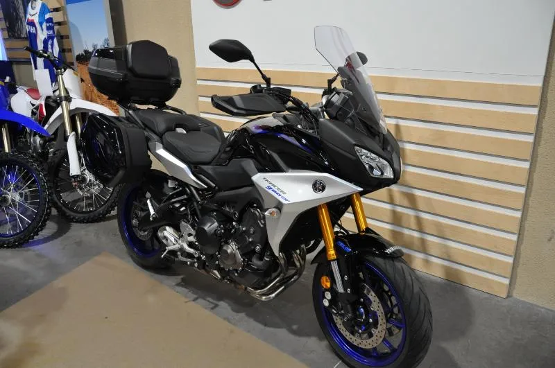 TRACER 900 GT