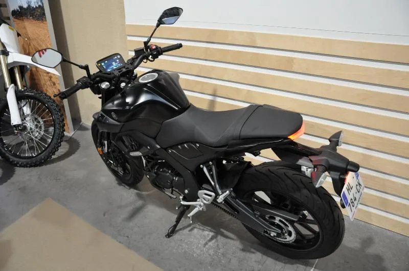 MT125