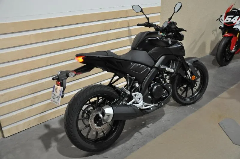 MT125