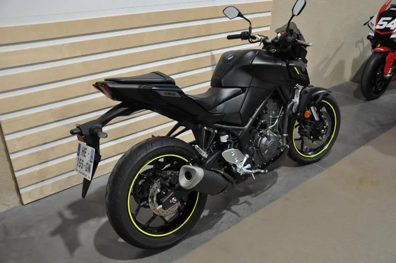 MT03