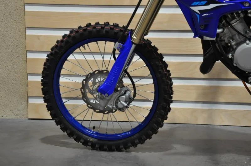 YZ85