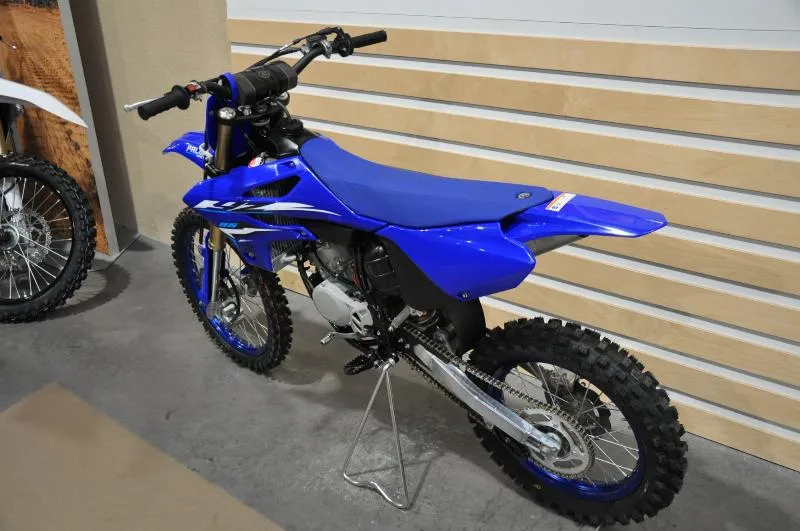 YZ85