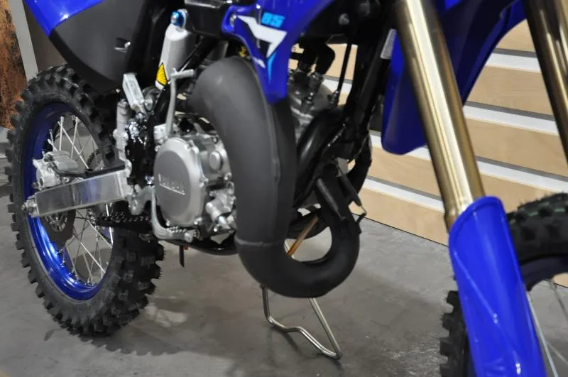 YZ85
