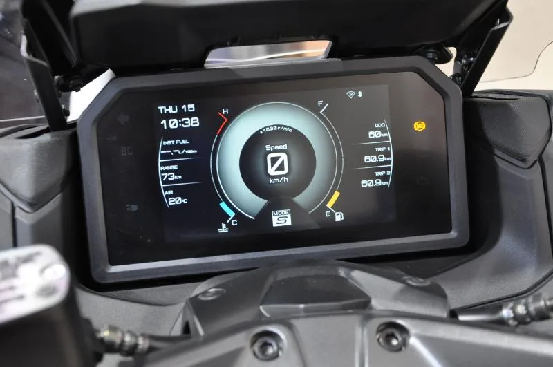 T Max 560 Black Max 25e Anniversaire