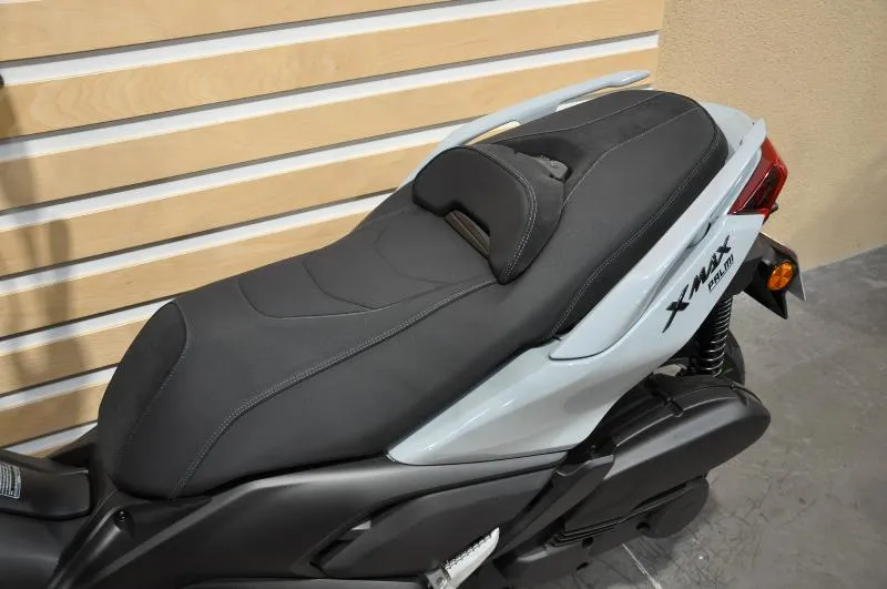 XMAX 125 TECH MAX