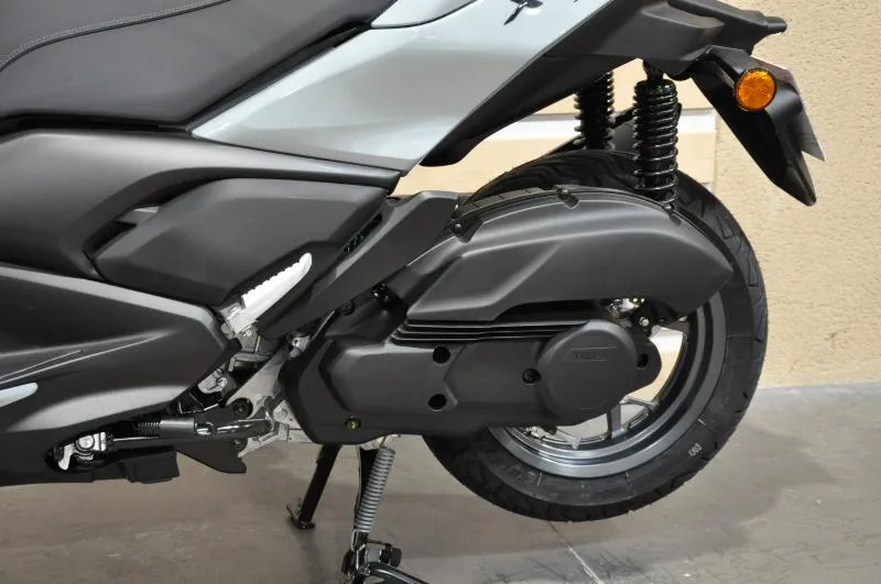 XMAX 125 TECH MAX