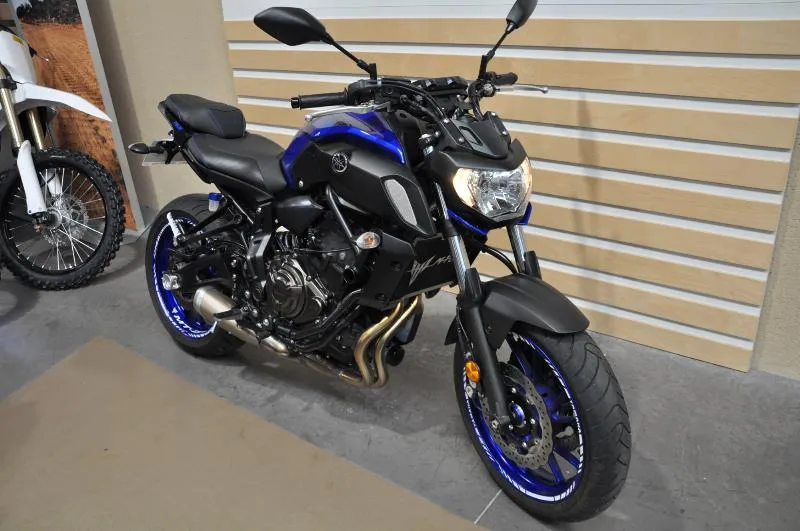 MT07 