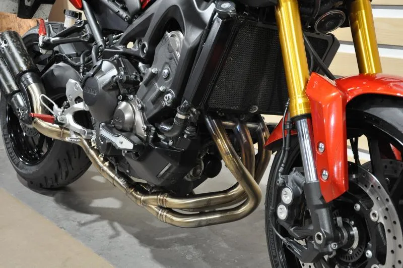MT09
