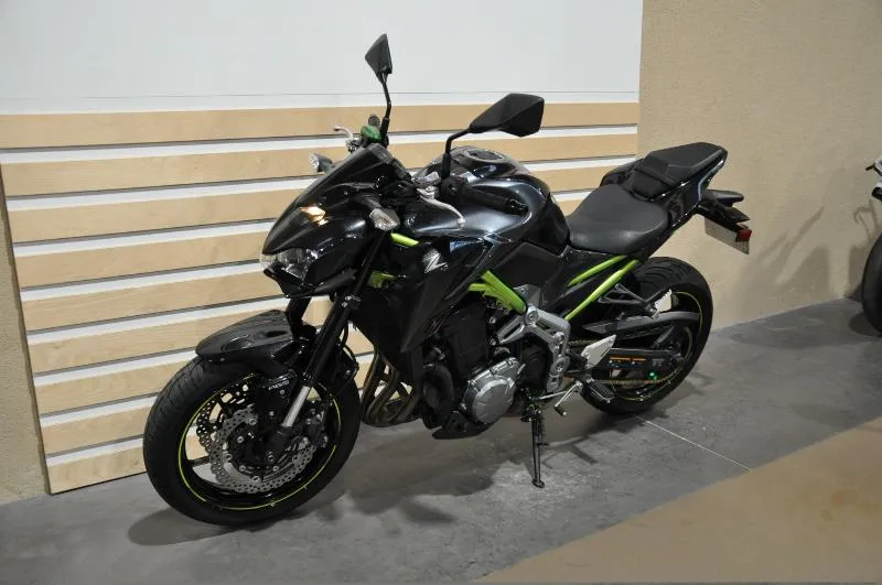 Z 900