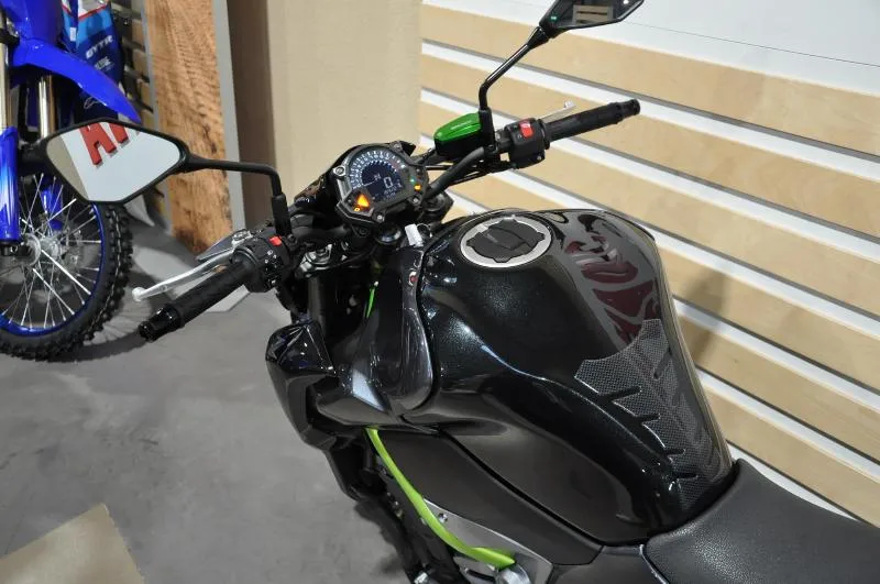 Z 900