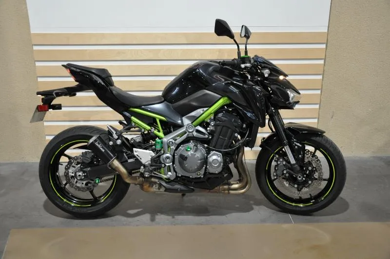 Z 900