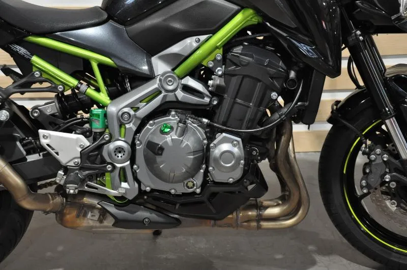 Z 900