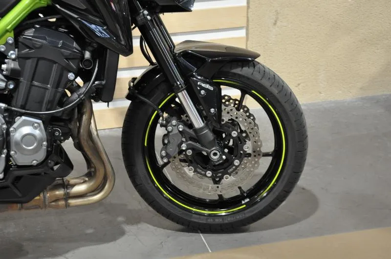 Z 900