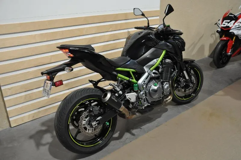Z 900