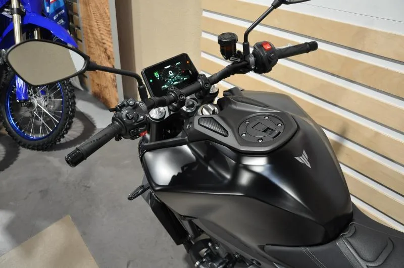 MT09  YAMT
