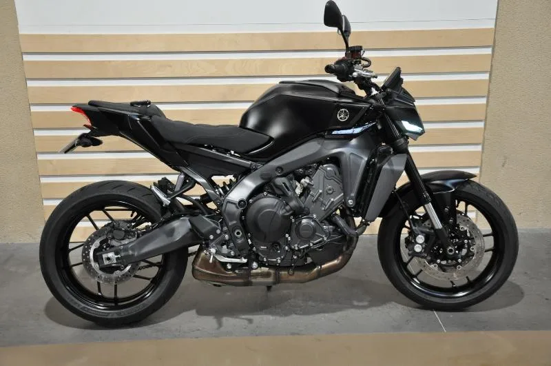 MT09  YAMT