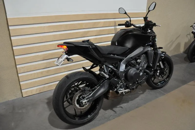 MT09  YAMT