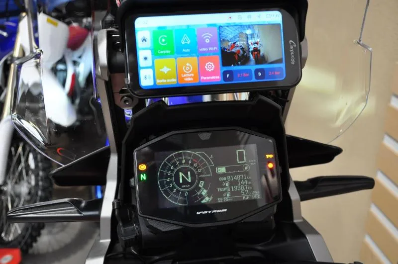 DL VSTROM 1050XT