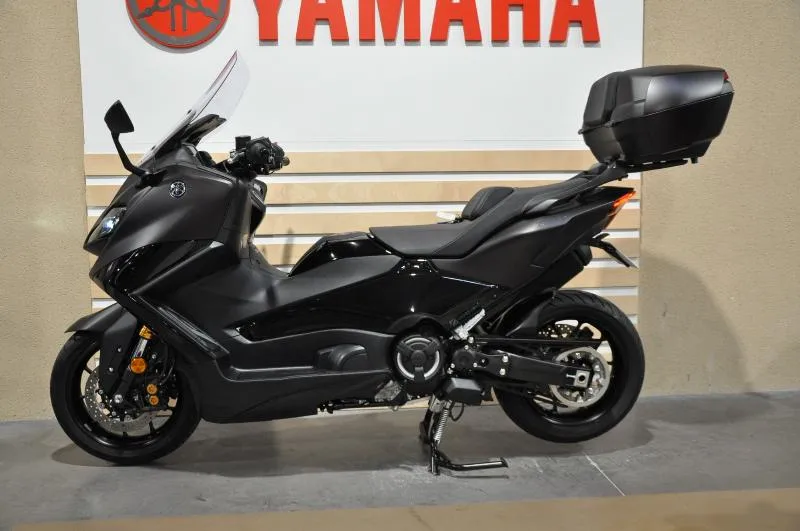 XP TMAX 560 TECH MAX
