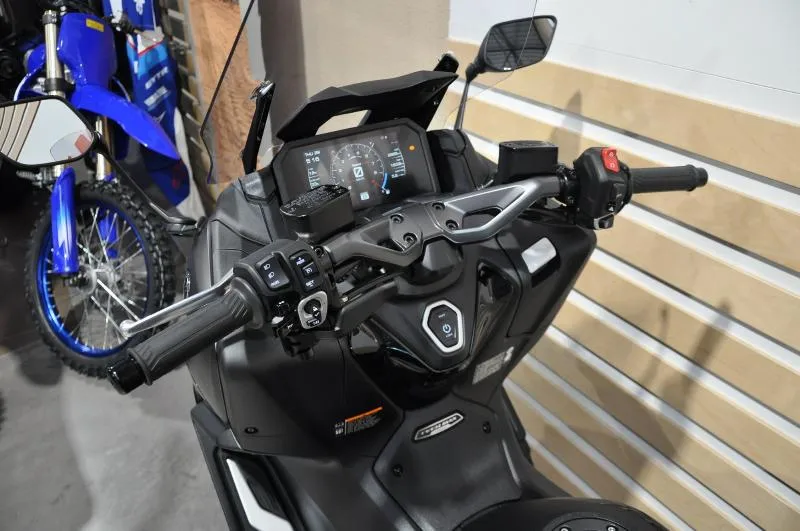 XP TMAX 560 TECH MAX