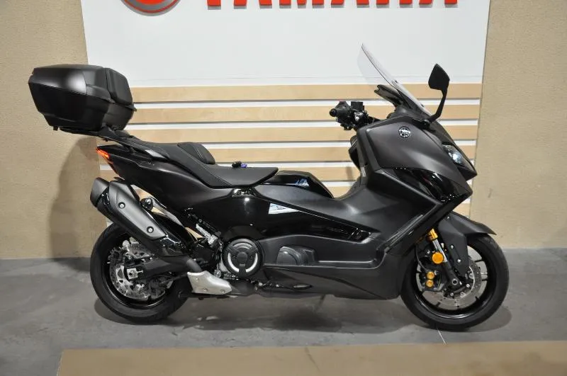 XP TMAX 560 TECH MAX