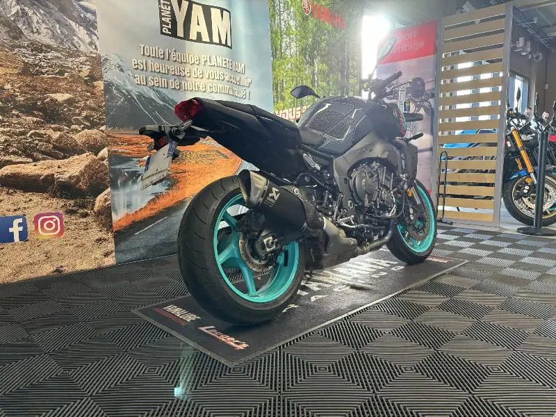 MT10