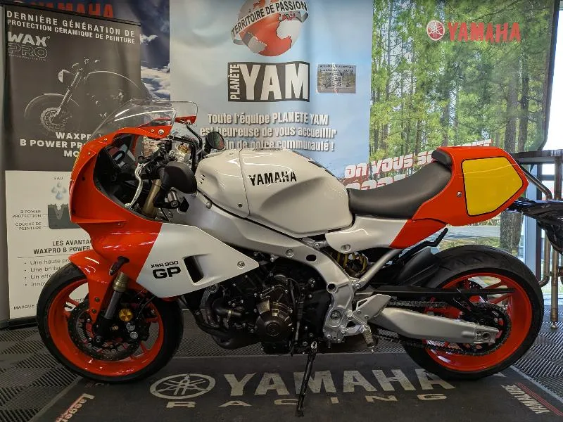 XSR 900 GP