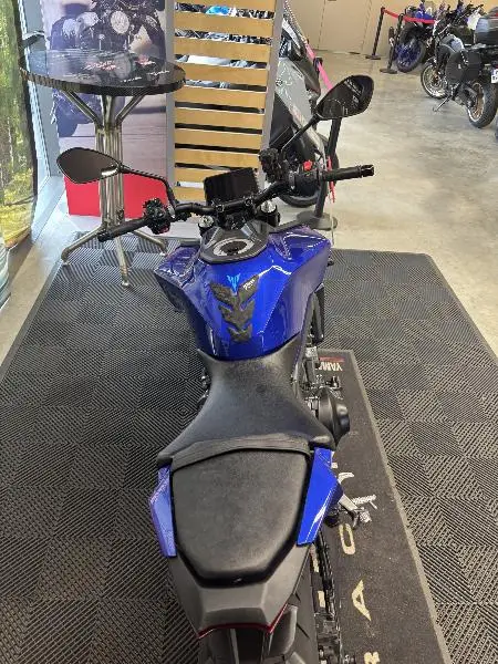 MT09