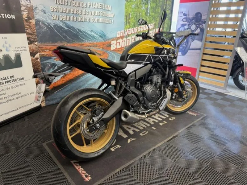 MT07 