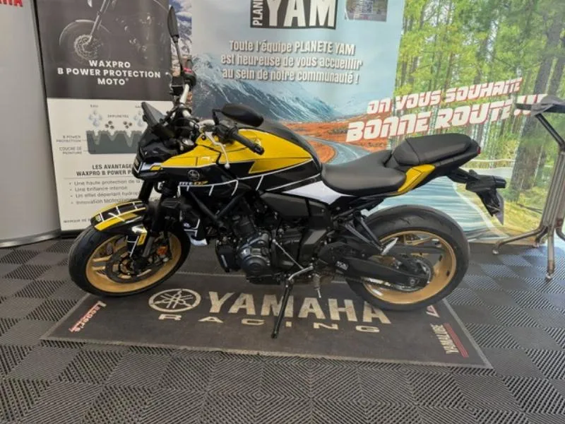 MT07 