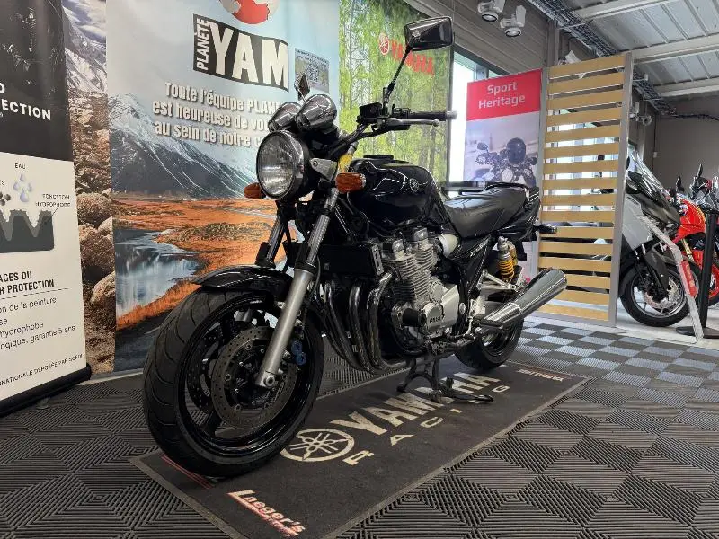 XJR 1300