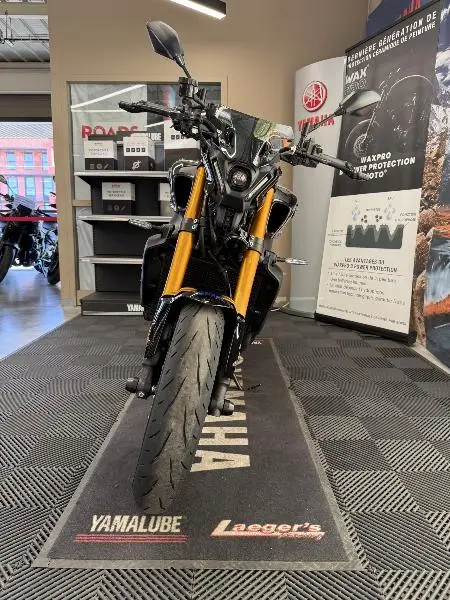 MT09 SP