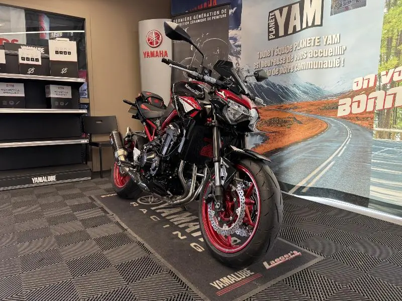 Z 900