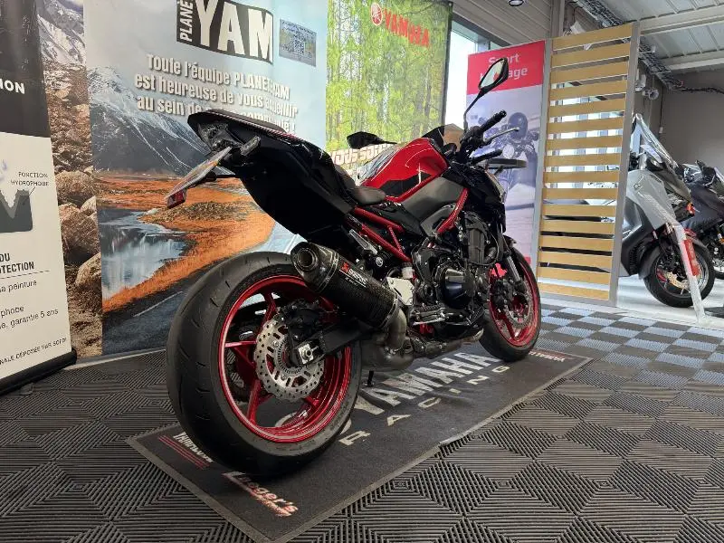 Z 900