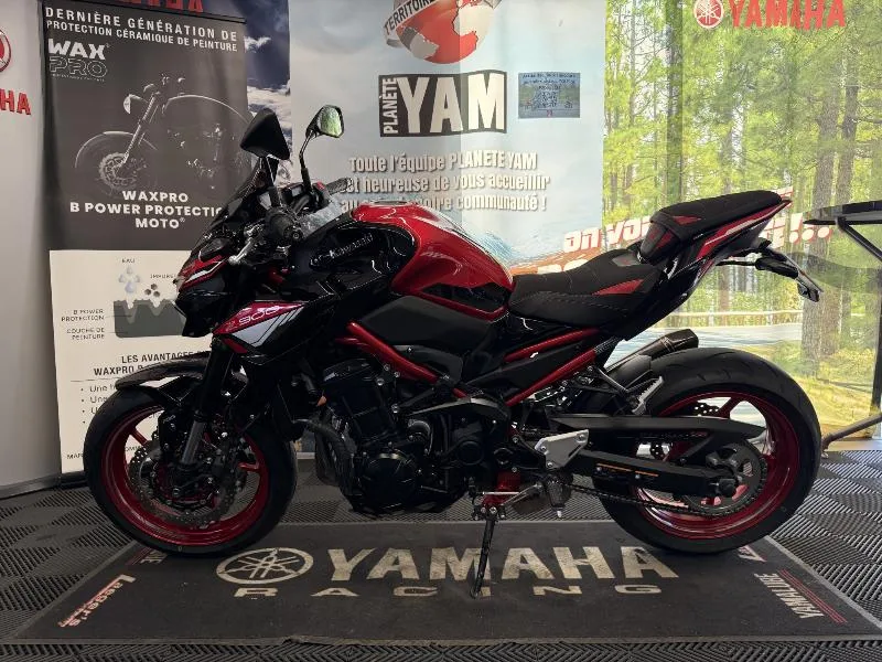 Z 900
