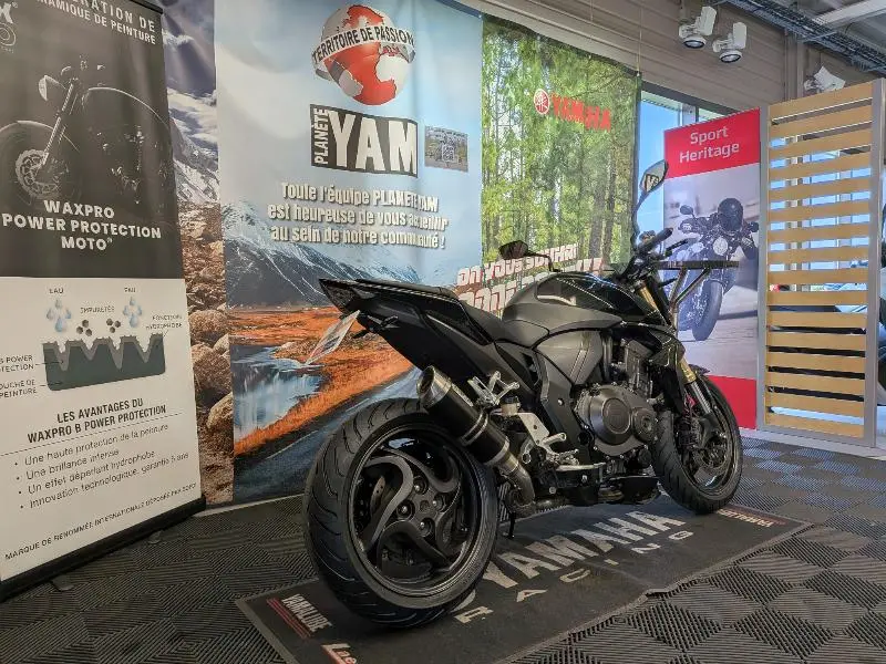 CB 1000 R