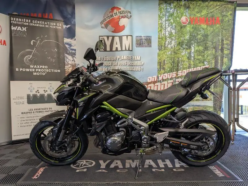 Z 900
