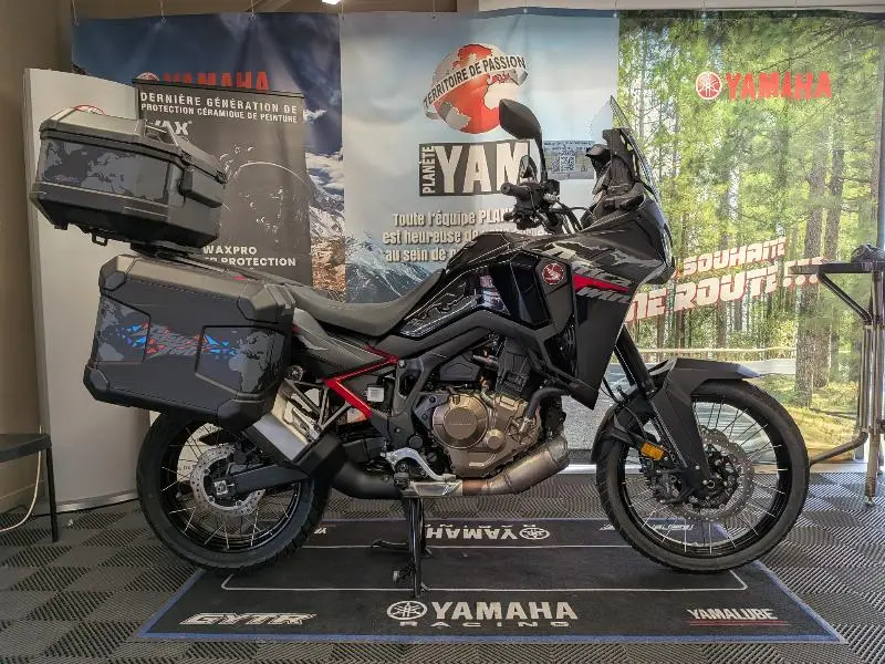 CRF 1100  L AFRICA TWIN