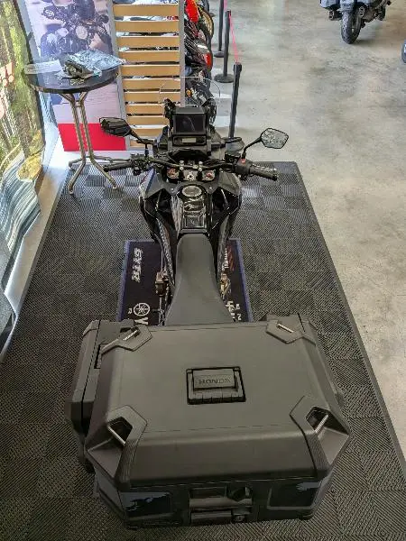 CRF 1100  L AFRICA TWIN