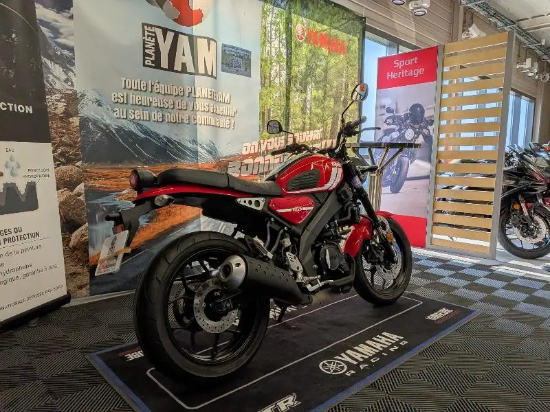 XSR 125