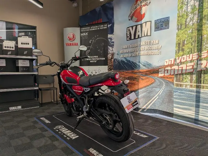 XSR 125
